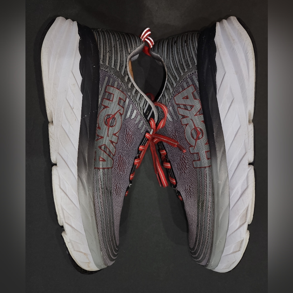 Hoka One One M Bondi 6  Multicolor Gray Red Running Shoes Men’s Size 8